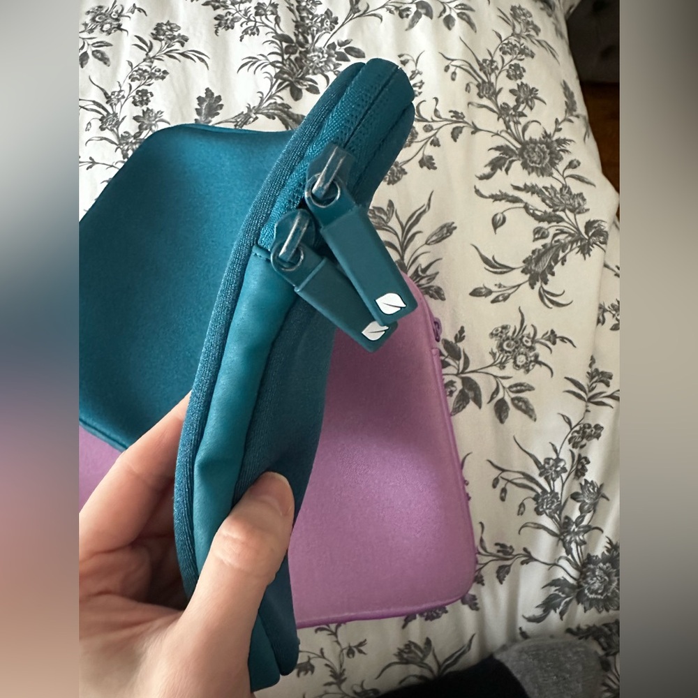 Incase Ipad Case - Picture 9 of 11